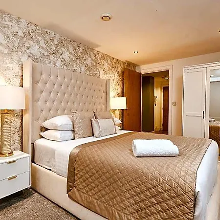 Riverside Dock Free Secure Parking Apartamento
