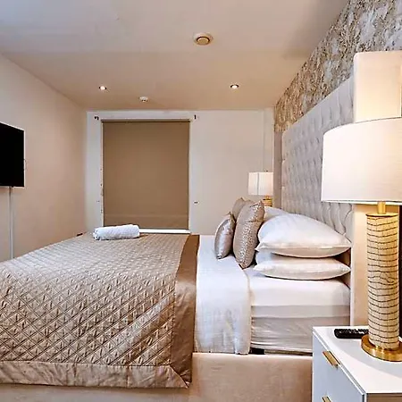 Riverside Dock Free Secure Parking Apartamento