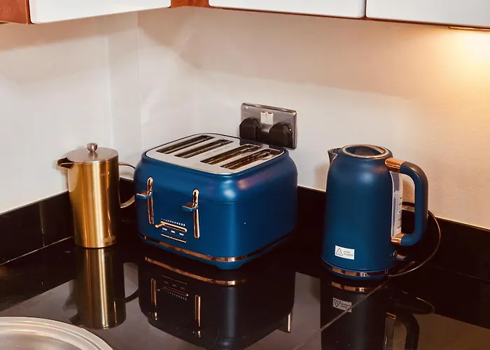 Апартаменты Riverside Dock Free Secure Parking