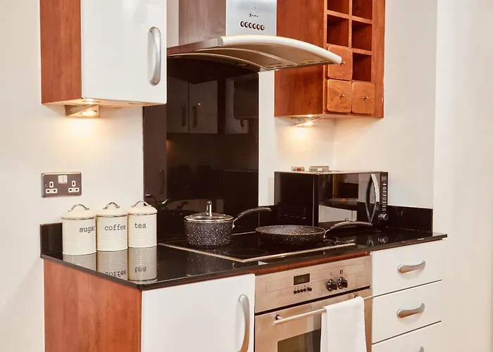 Riverside Dock Free Secure Parking *