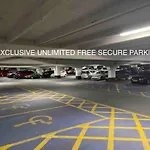 Riverside Dock Free Secure Parking
