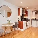 Apartamento Riverside Dock Free Secure Parking *